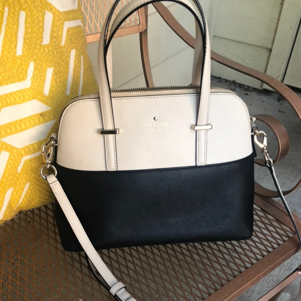 Kate spade black and cream purse